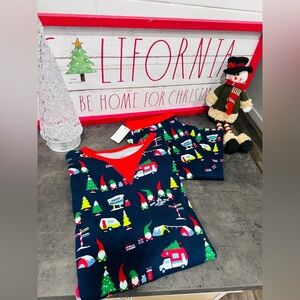 NEW w/Tags - Men’s Christmas Pajama Set - Size M